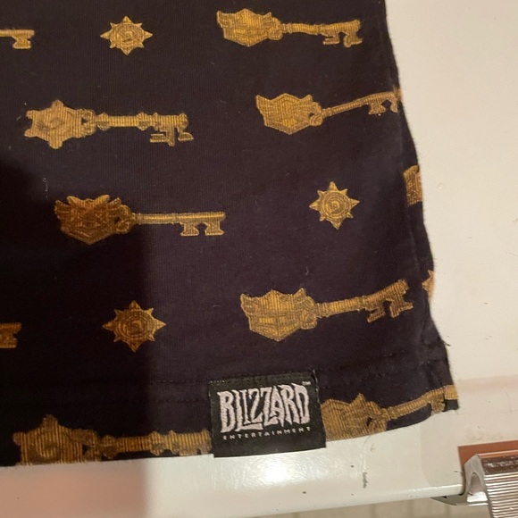 🕹️ Blizzard X Uniqlo Black & Gold Keys Tee Shirt US M🕹️ - Picture 12 of 15